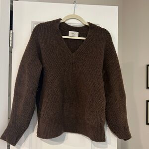 Aritzia wool sweater v neck